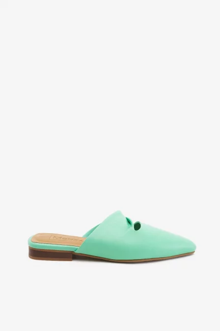 Мюли с острым мысом из салатовой кожи