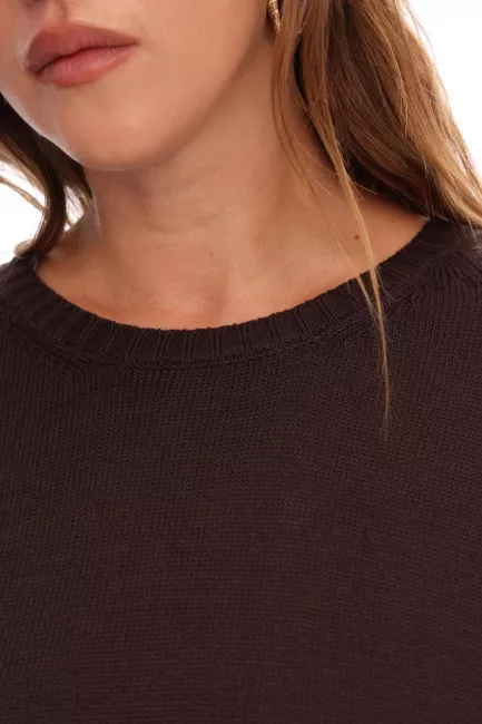 Джемпер из вискозы с круглым вырезом