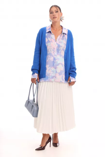 Блузка с абстрактным принтом