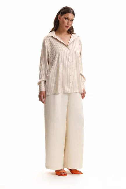 Блузка из поливискозы с акцентными полосками