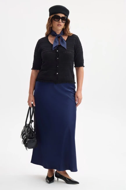 Кардиган с коротким рукавом и перфорацией – фото – Plus Size 50–64 – Моно-Стиль