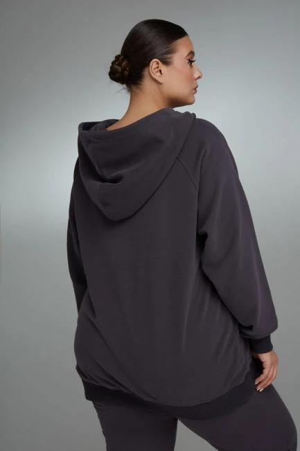 Трикотажное худи relaxed fit в оттенке графит