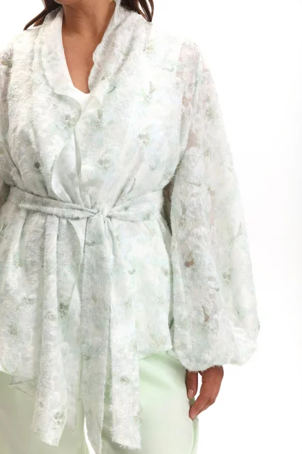 Блузка кимоно из салатовой фактурной ткани