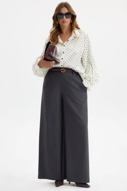 Блузка в горох – фото – Plus Size 50–64 – Моно-Стиль
