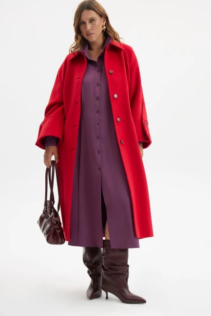 Пальто реглан с разрезом на рукаве – фото – Plus Size 50–64 – Моно-Стиль