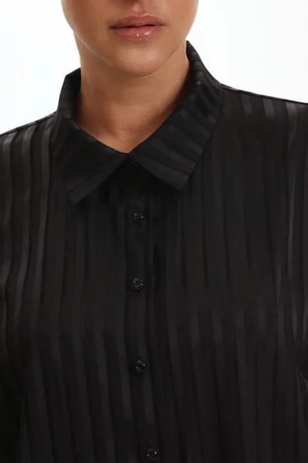 Блузка с акцентными полосками из поливискозы