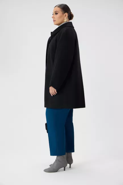 Полупальто черного цвета с рукавом реглан