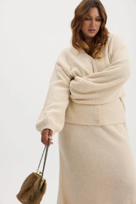 Кардиган вязаный из мягкой шерсти – фото – Plus Size 50–64 – Моно-Стиль