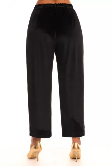 Бархатные брюки бананы с защипами