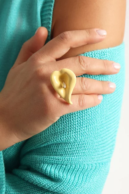 Кольцо Калла желтый