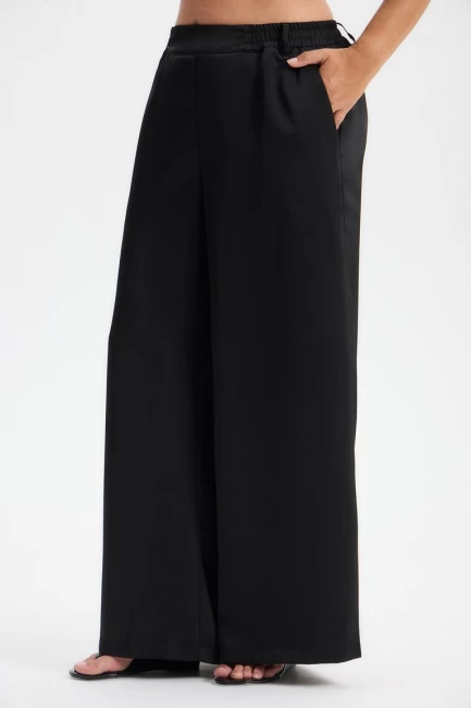 Брюки палаццо из шелковой поливискозы – фото – Plus Size 50–64 – Моно-Стиль
