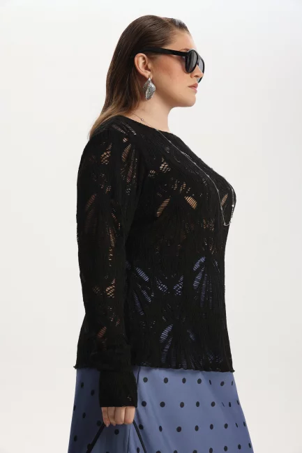 Кружевной лонгслив с отверстием для пальца