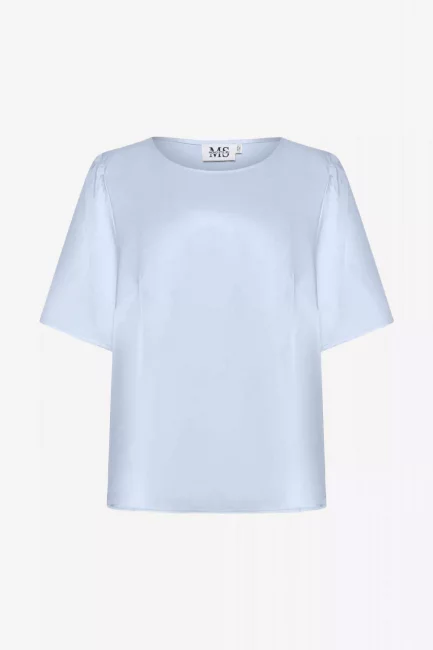 Блузка из поливискозы с коротким рукавом