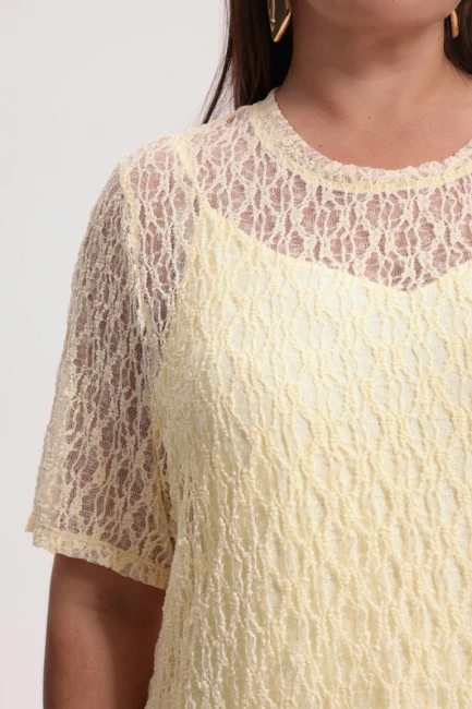 Комплект футболка из кружева и топ – фото – Plus Size 50–64 – Моно-Стиль