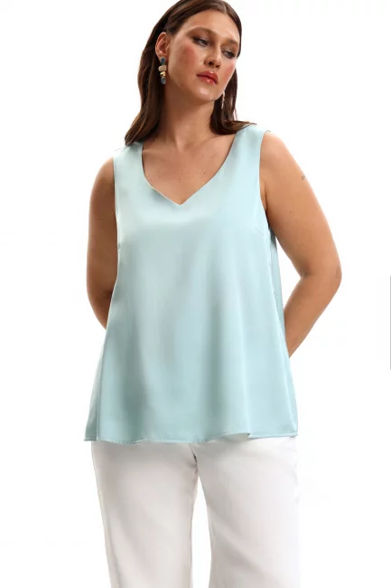 Топ из мятной поливискозы