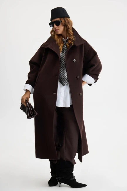 Пальто с воротником стойка и добавлением кашемира – фото – Plus Size 50–64 – Моно-Стиль