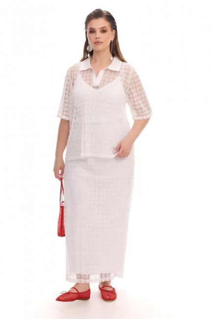 Юбка из кружевного шитья на подкладке