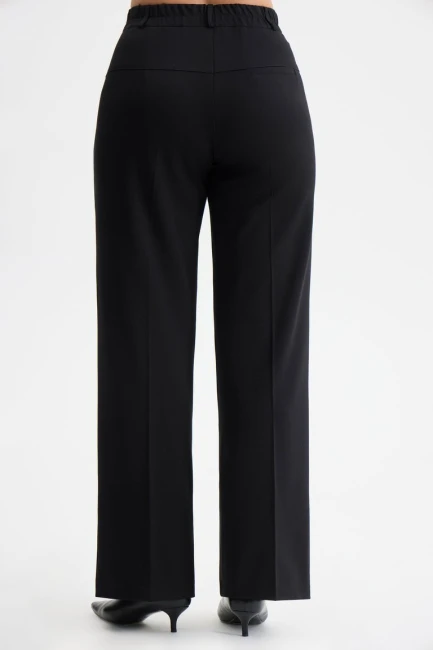 Черные прямые брюки – фото – Plus Size 50–64 – Моно-Стиль