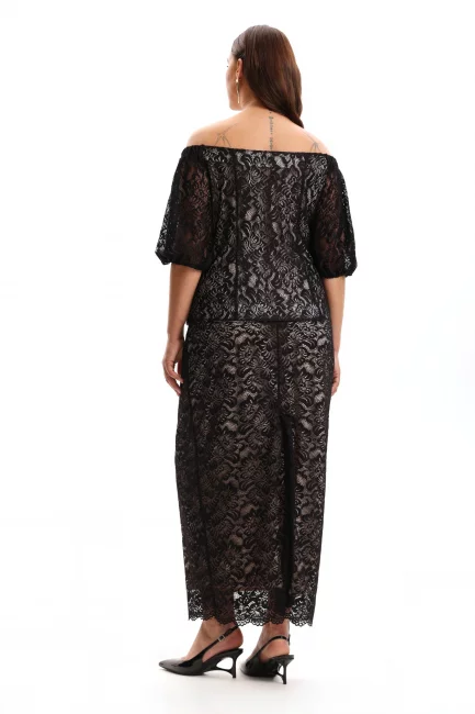 Юбка карандаш из черного кружева – фото – Plus Size 50–64 – Моно-Стиль