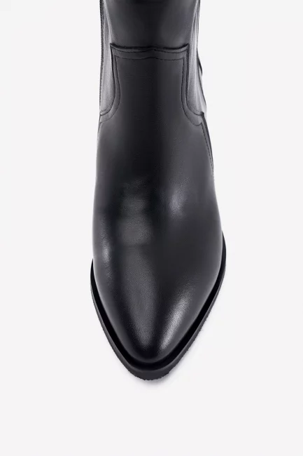 Казаки из черной кожи