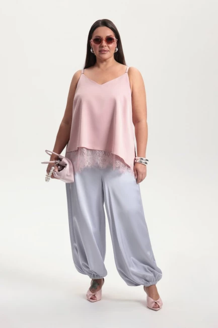 Топ розового цвета с кружевом – фото – Plus Size 50–64 – Моно-Стиль