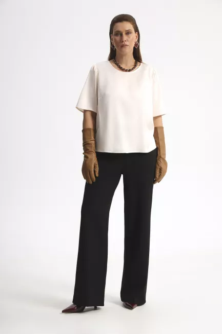 Блузка из поливискозы