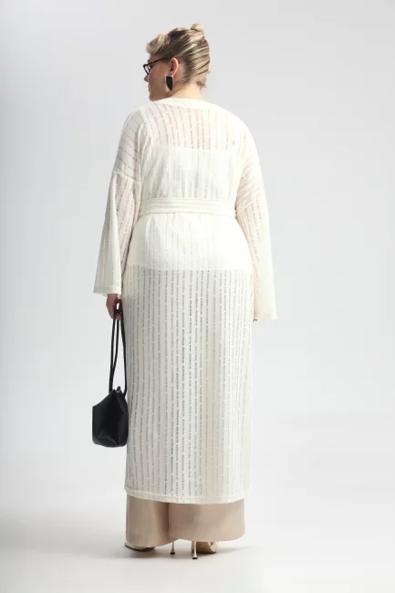 Накидка из поливискозы с перфорацией