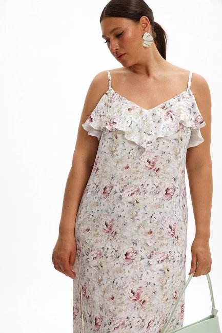 Платье на лямках с воланом из поливискозы – фото – Plus Size 50–64 – Моно-Стиль