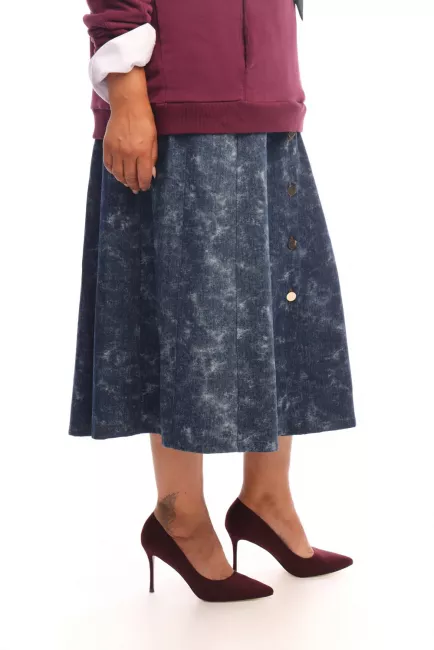 Юбка из джинсовой ткани с вареным эффектом