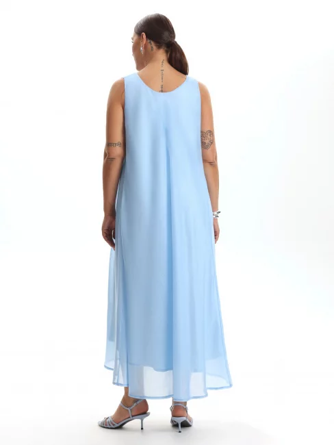 Платье без рукавов на подкладке