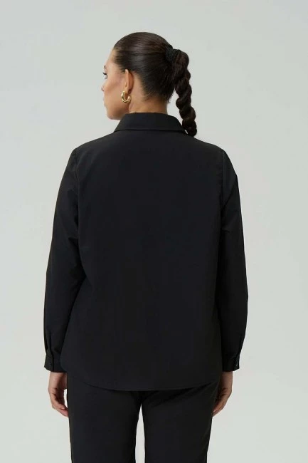 Черная рубашка relaxed fit из смесового хлопка