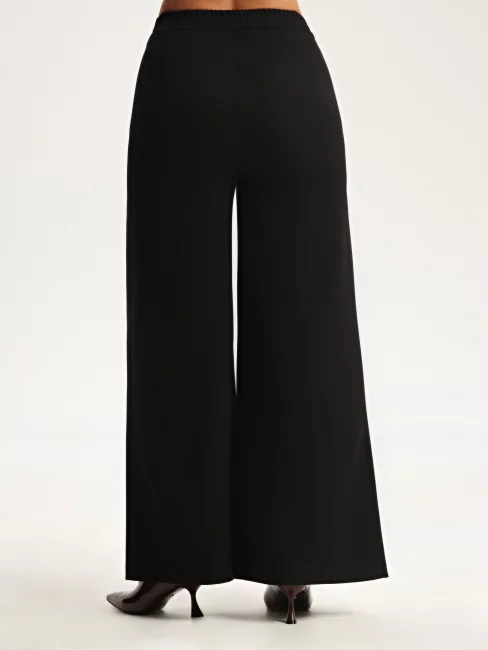 Брюки палаццо черного цвета из смесовой шерсти