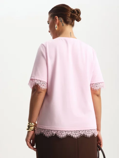 Футболка с кружевом
