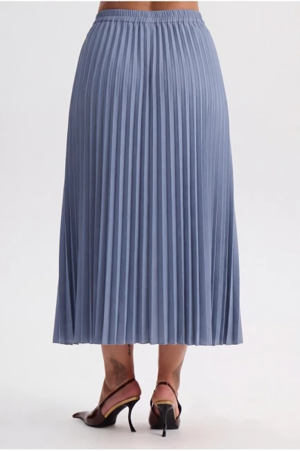 Юбка плиссе макси голубого цвета – фото – Plus Size 50–64 – Моно-Стиль
