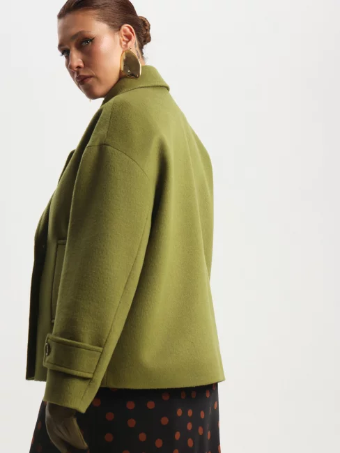 Полупальто двубортное с лацканами