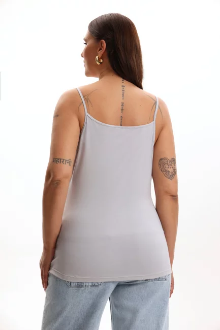 Топ трикотажный серого цвета