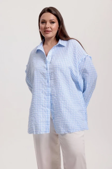 Рубашка оверсайз из хлопка с необработанными швами – фото – Plus Size 50–64 – Моно-Стиль