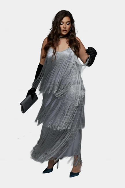 Платье на лямках и с бахромой – фото – Plus Size 50–64 – Моно-Стиль