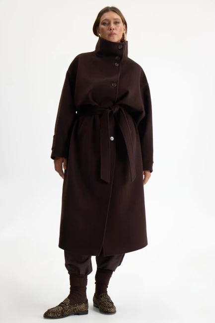 Пальто с воротником стойка и добавлением кашемира – фото – Plus Size 50–64 – Моно-Стиль