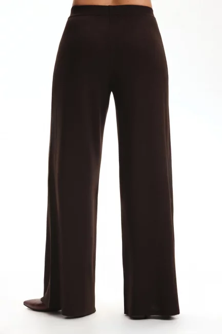 Брюки из вязаного трикотажа на резинке