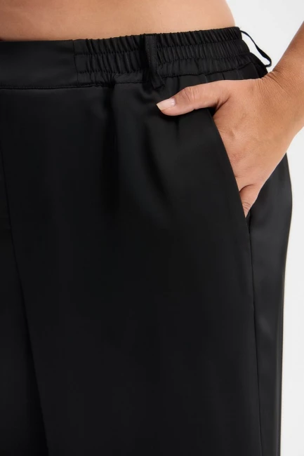 Брюки палаццо из шелковой поливискозы – фото – Plus Size 50–64 – Моно-Стиль