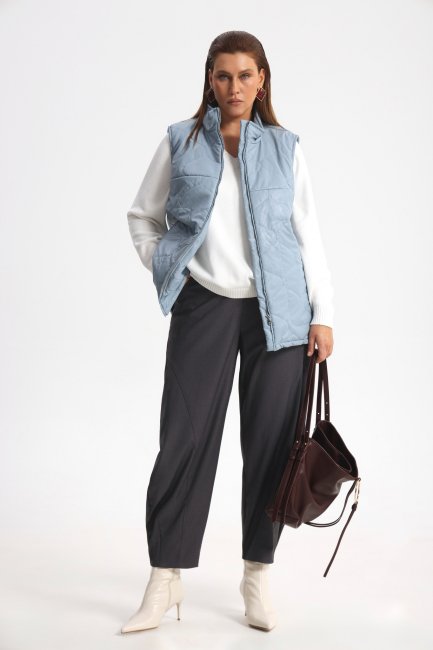 Жилет с принтованной подкладкой и простежкой