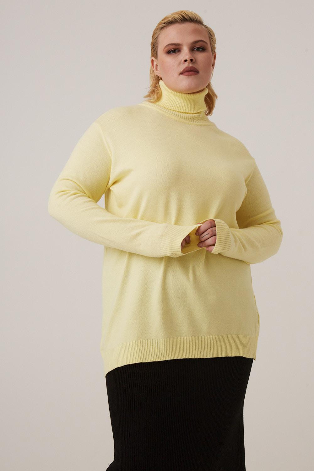 Желтый базовый свитер водолазка из кашемира и шерсти
