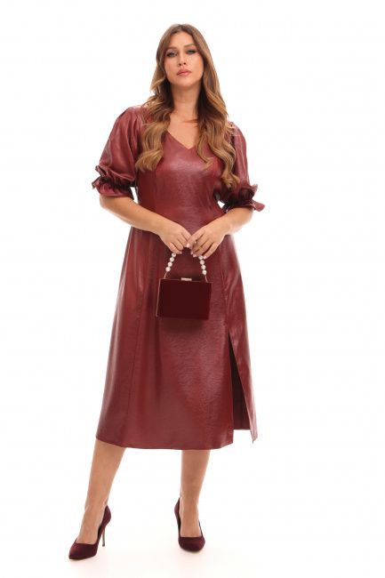 Платье с v-вырезом и рукавом фонарик из ткани с эффектом лаке
