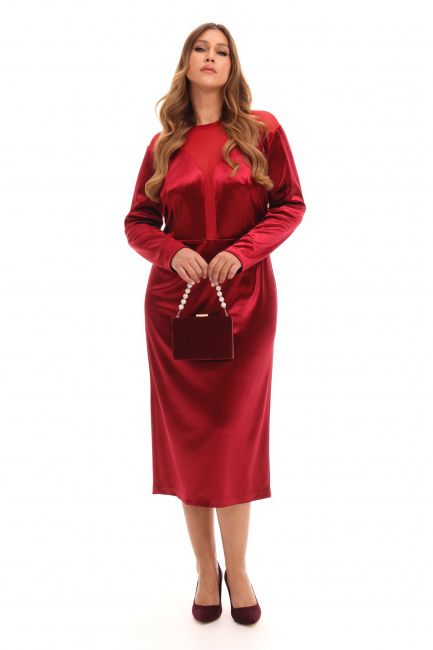 Платье-футляр из бархата