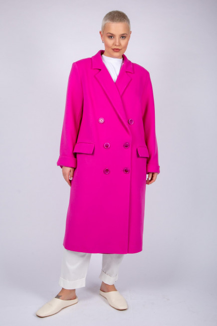 розовое двубортное пальто