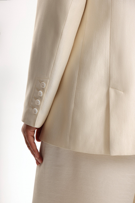 Жакет из ткани с золотым напылением