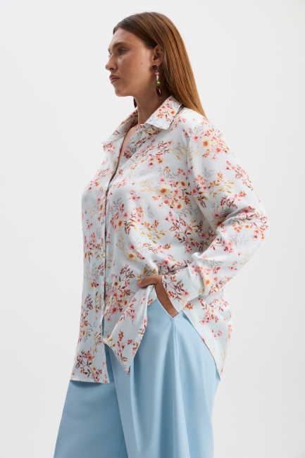 Блузка из поливискозы с цветочным принтом – фото – Plus Size 50–64 – Моно-Стиль