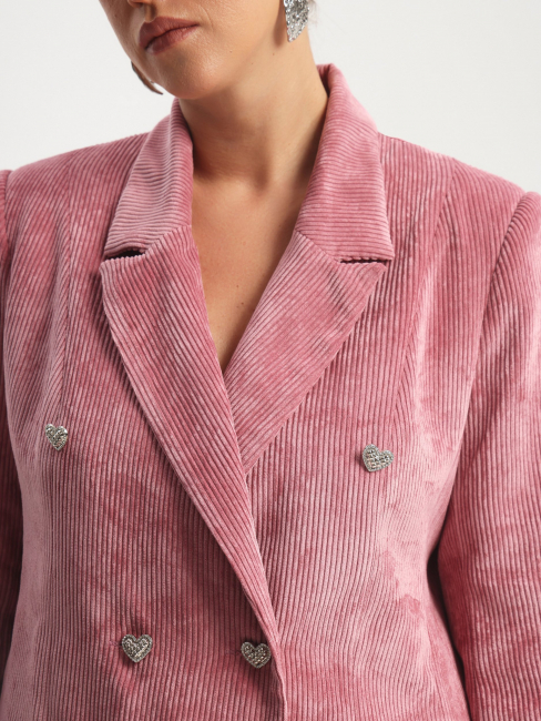 Жакет полуприталенного силуэта из вельвета