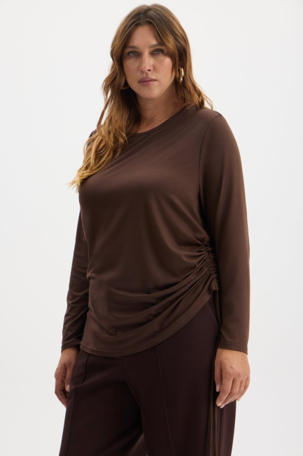 Лонгслив из трикотажа с драпировкой – фото – Plus Size 50–64 – Моно-Стиль